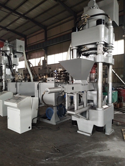 Y報(bào)價(jià)300T 400T 500T 鑫源自動(dòng)金屬屑?jí)簤K機(jī)